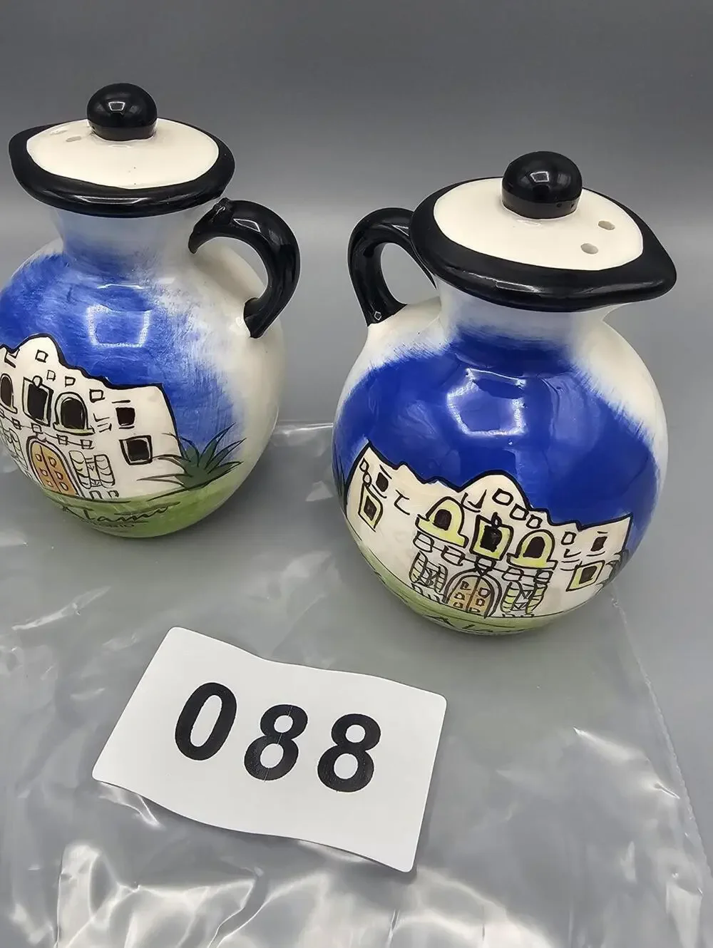 Vintage The Alamo San Antonio Ceramic Salt and Pepper Shakers